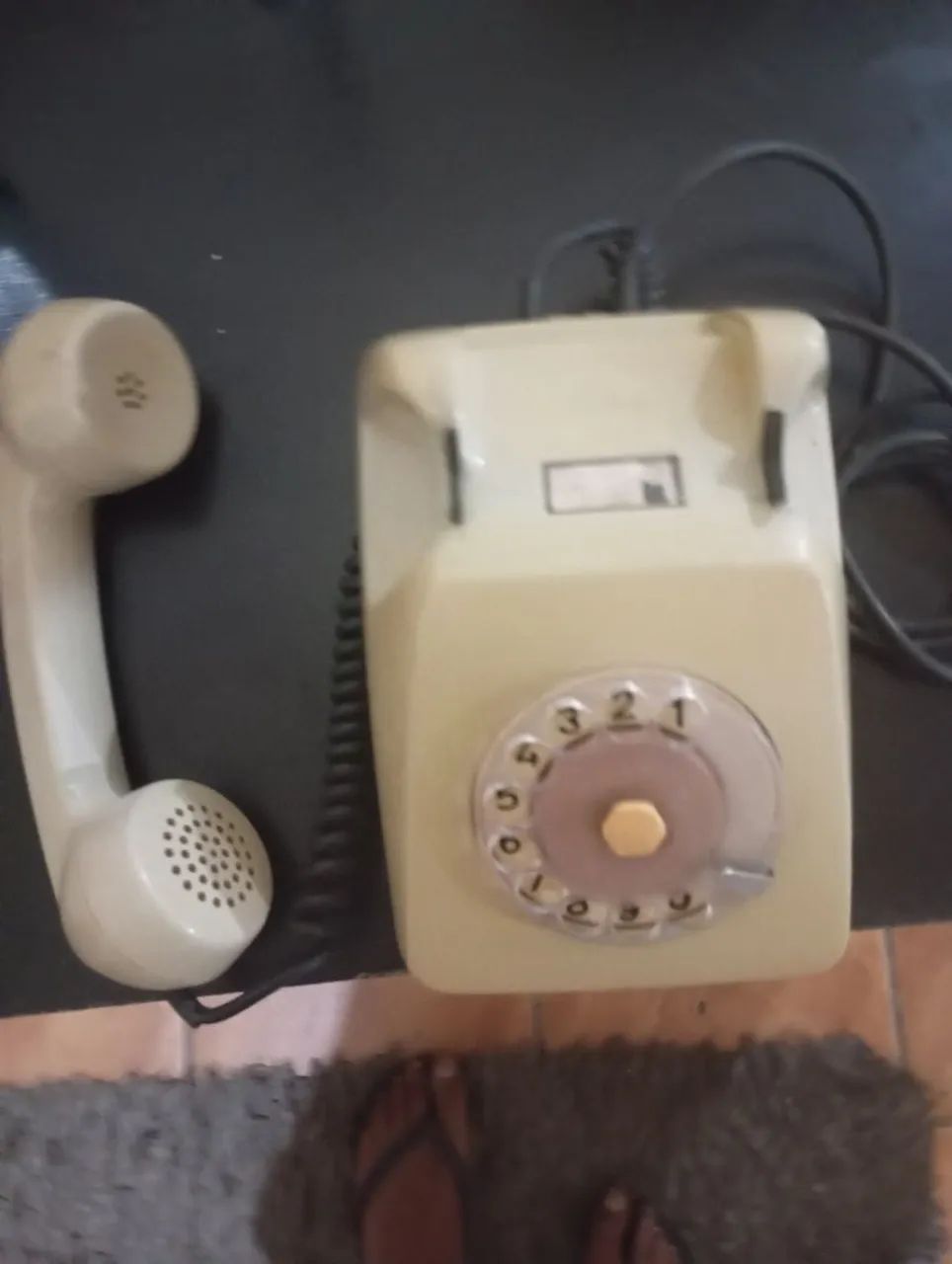 Telefone de discagem antigo - Foto 3