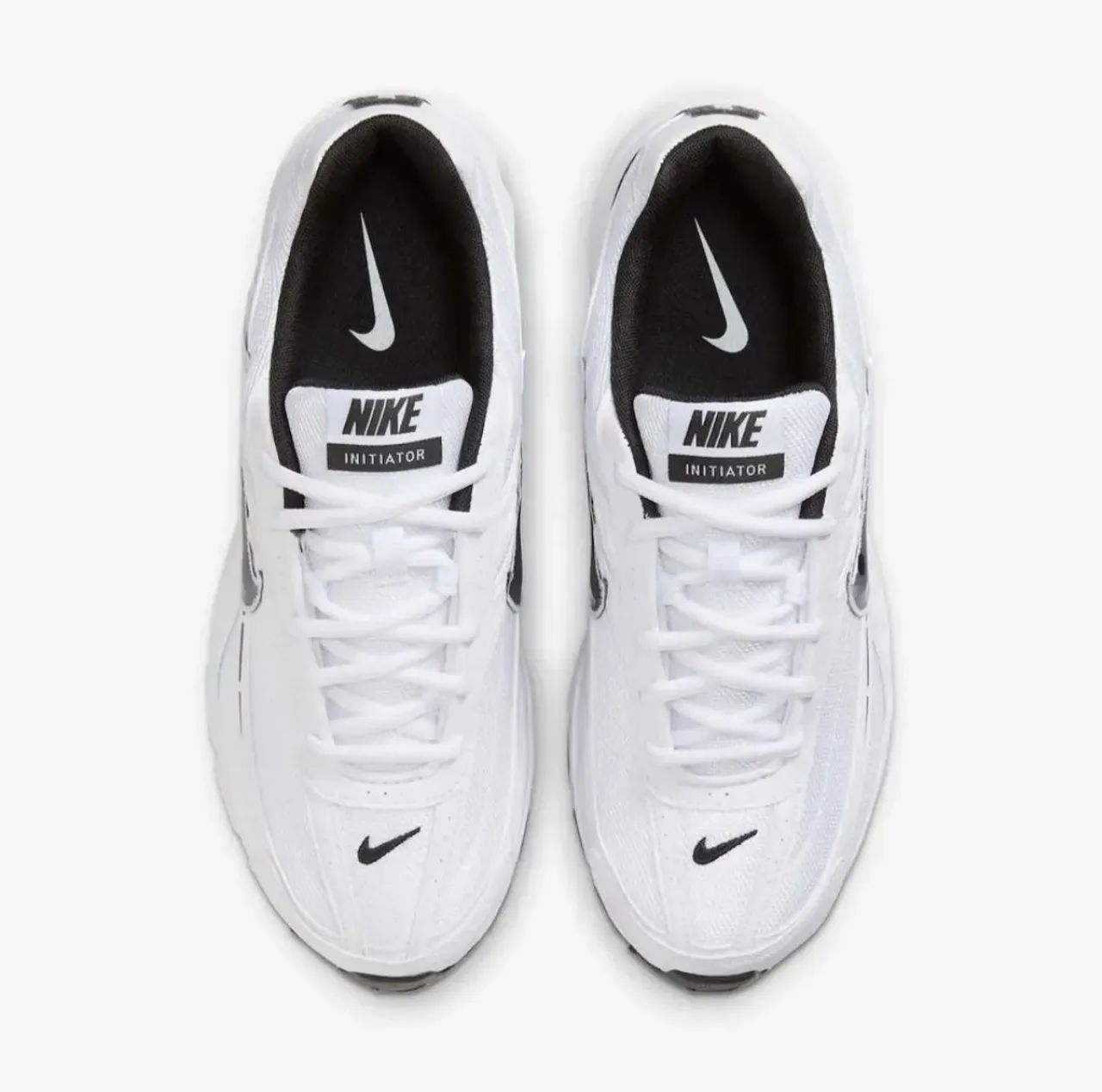 Tênis Nike branco 