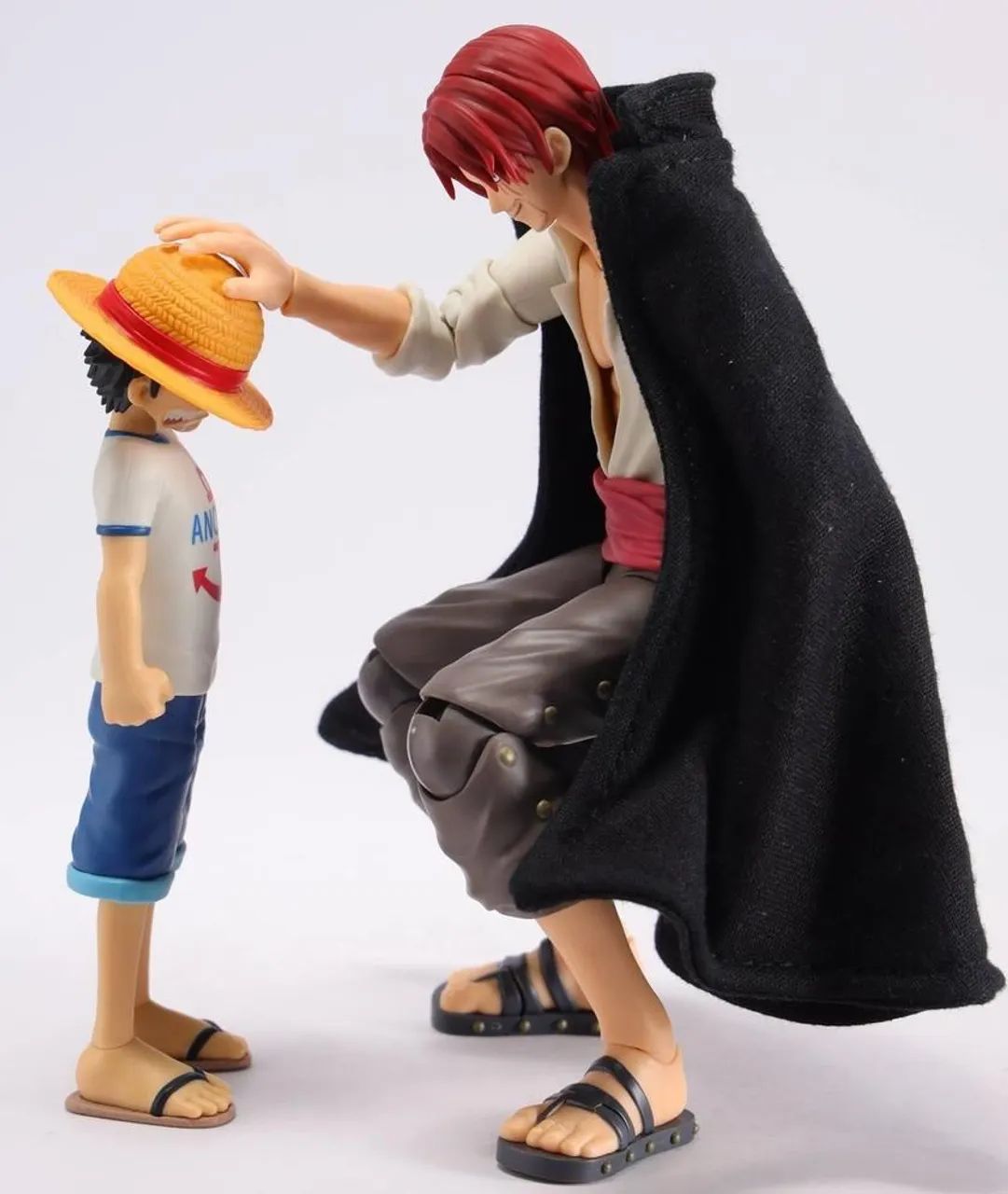 Shanks & Monkey D. Luffy Childhood - One Piece - S.H.Figuarts Bandai - NOVO<br><br> - Foto 6