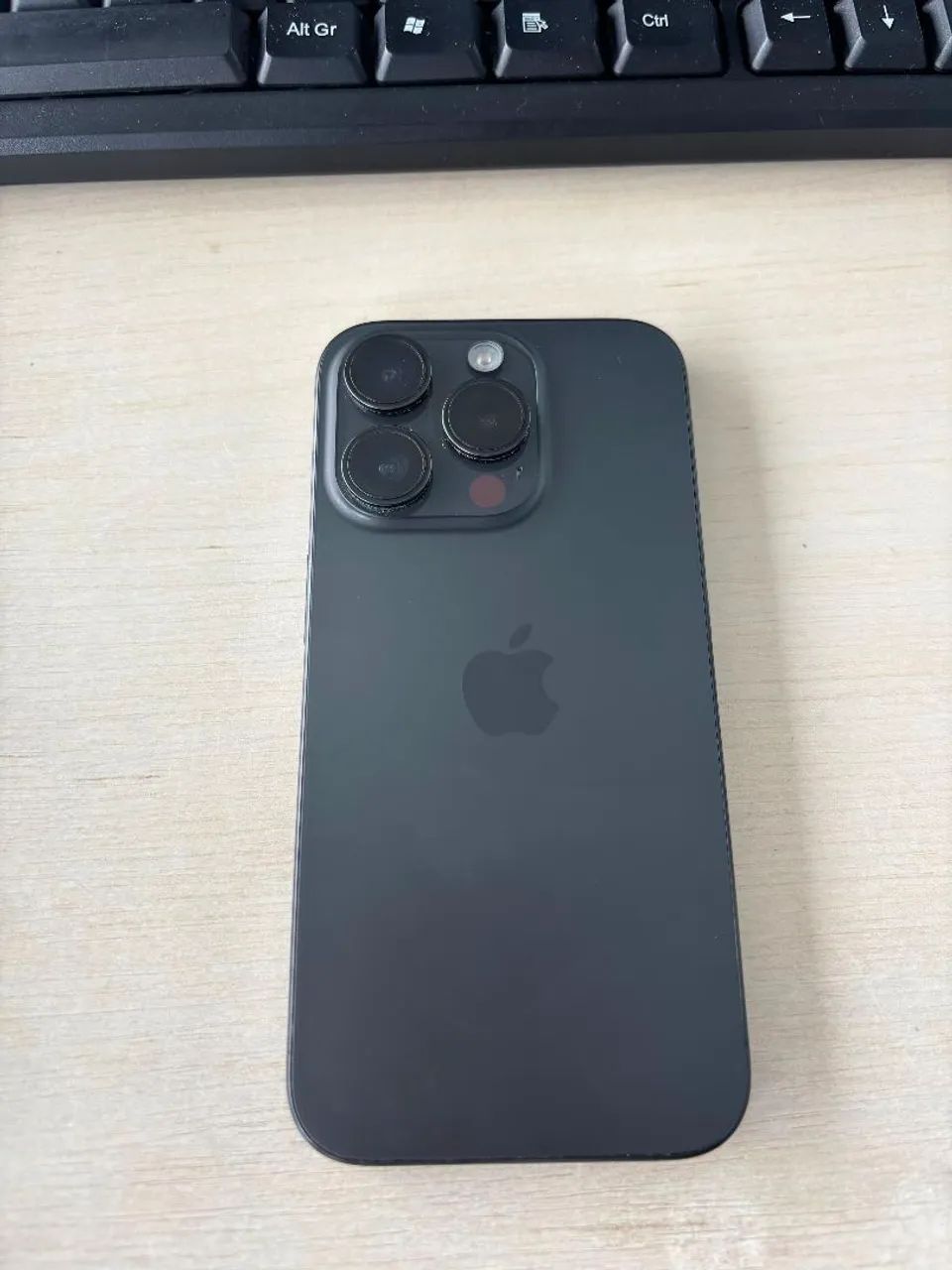 IPhone 15 Pro 256gb seminovo 