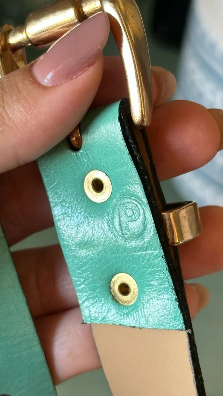 Cinto Feminino Patogê Verde Tiffany com Fivela Dourada - 103 cm - Foto 2