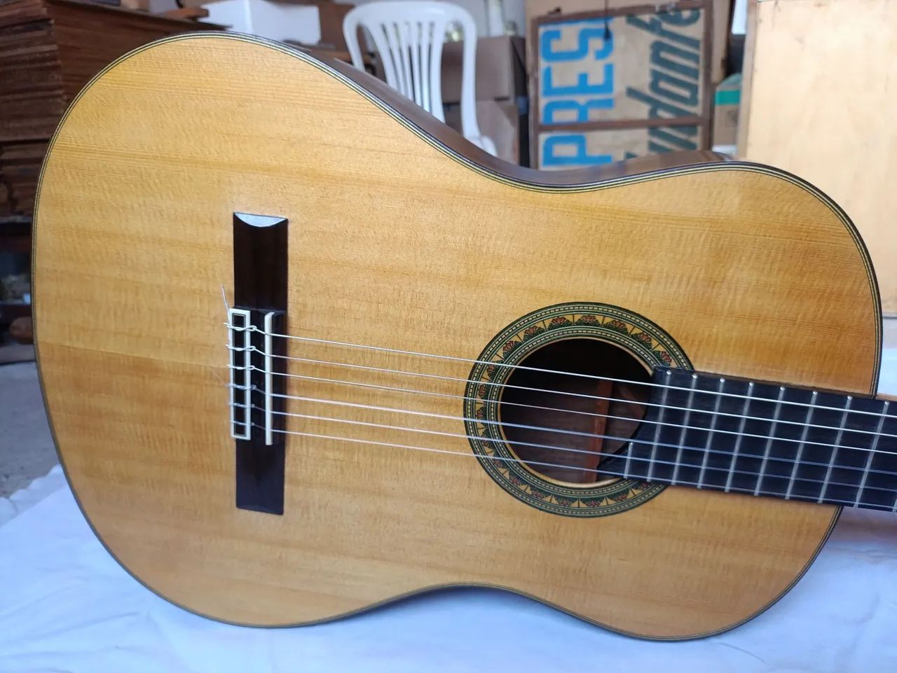 Violão clássico nylon profissional  - Foto 2