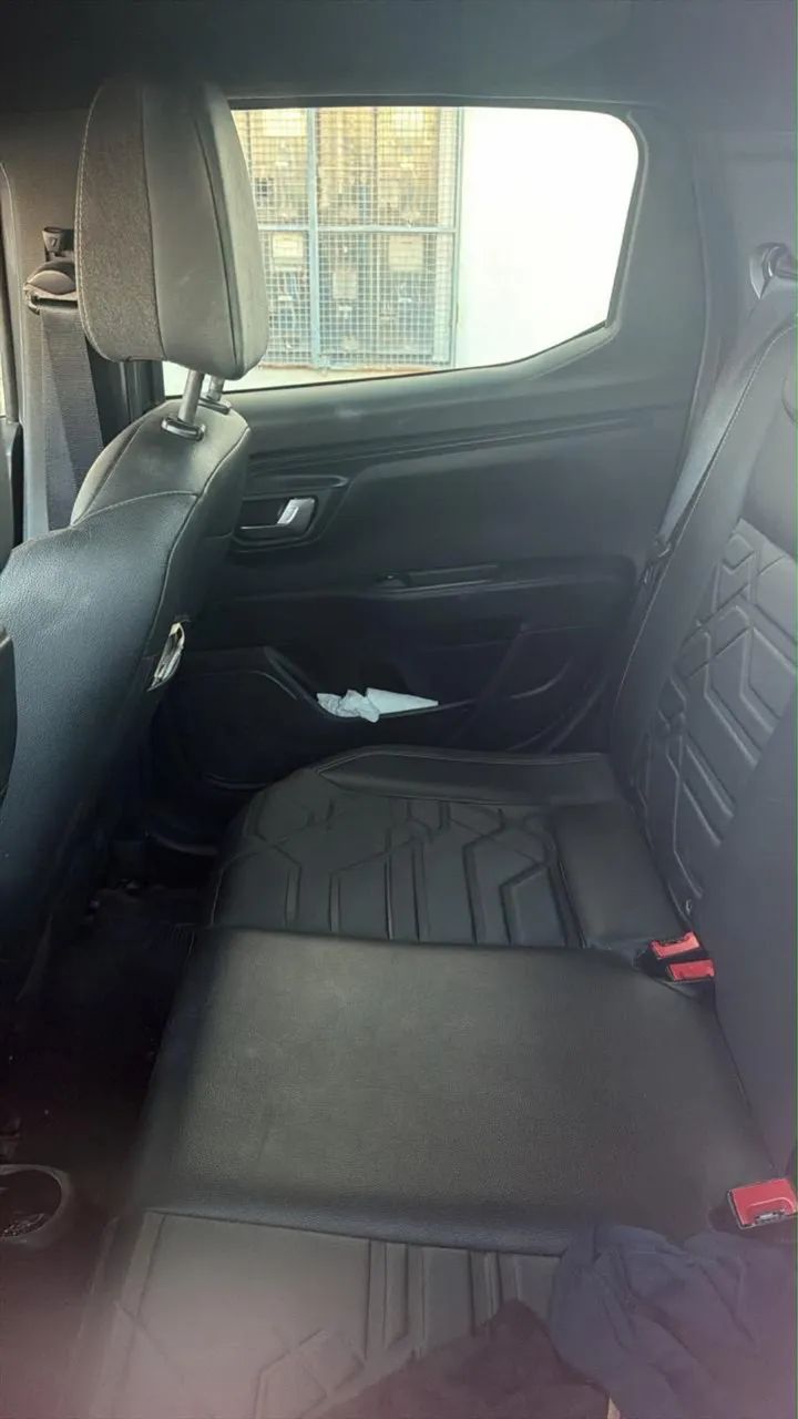 Fiat Strada Volcano 1.3 Flex 8V CD Aut. 2024 - Foto 3