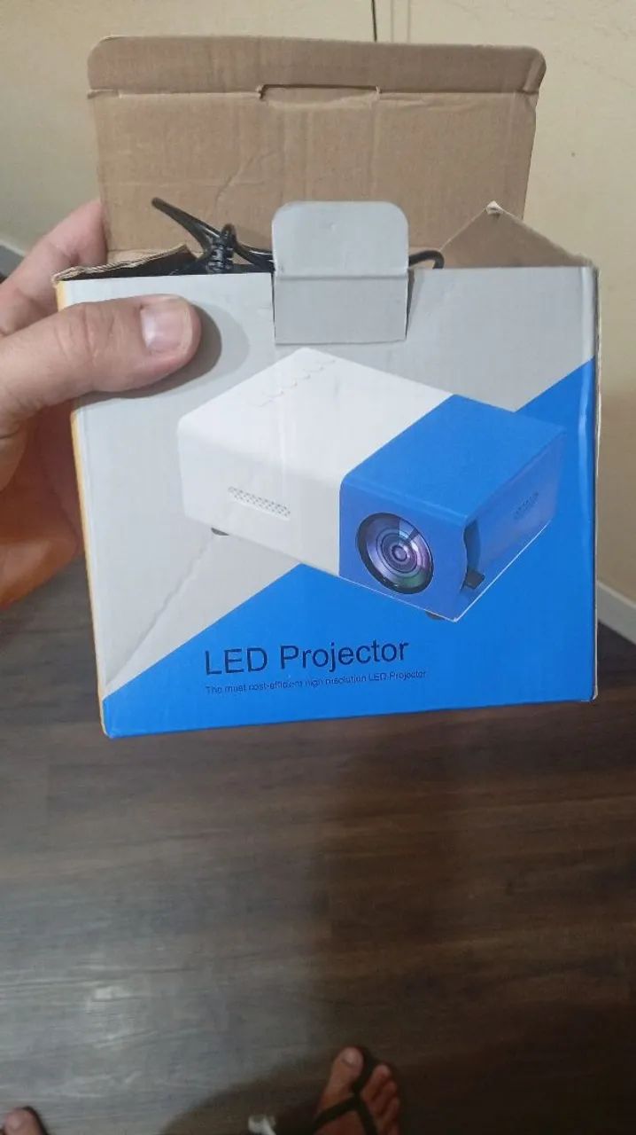 Projetor YG300