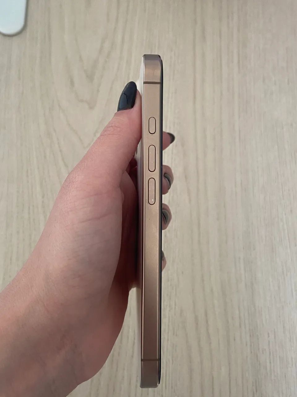 IPhone 16 Pro - Foto 4