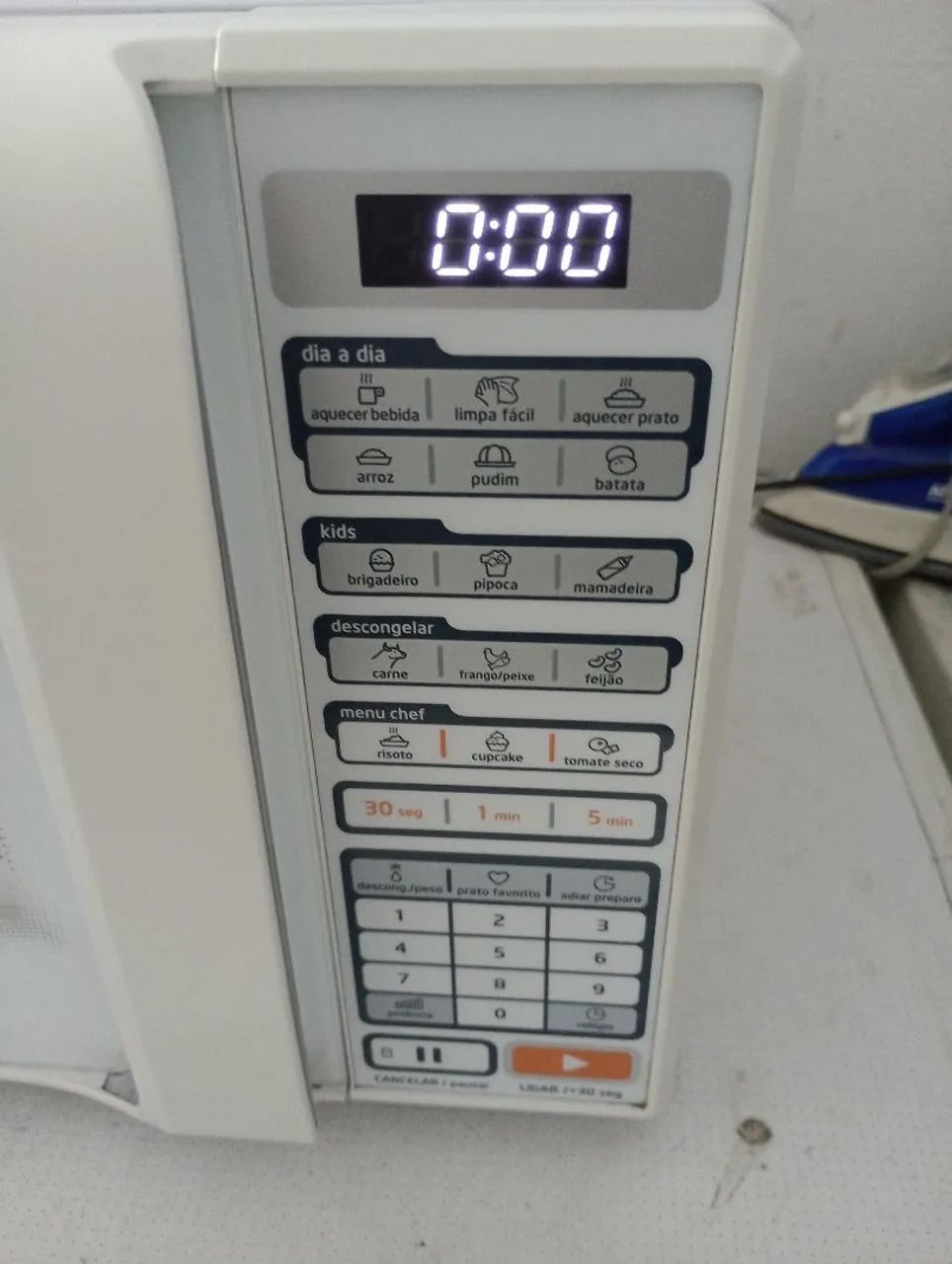 Microondas Midea 20 litros - Foto 3