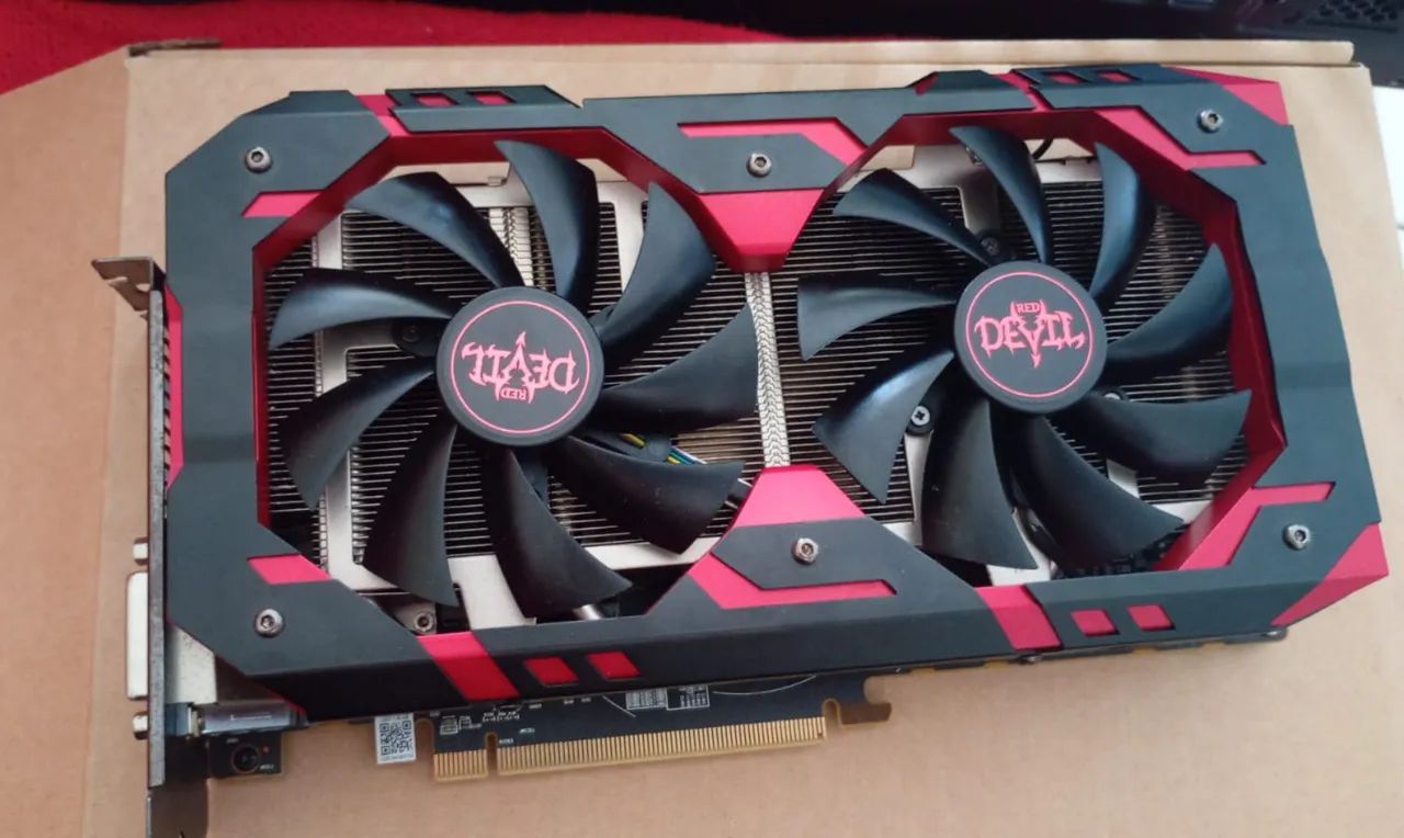 Radeon RX 580 RED DEVIL 8GB - Foto 2