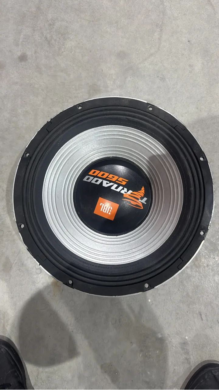 Grave tornado de 15 5600