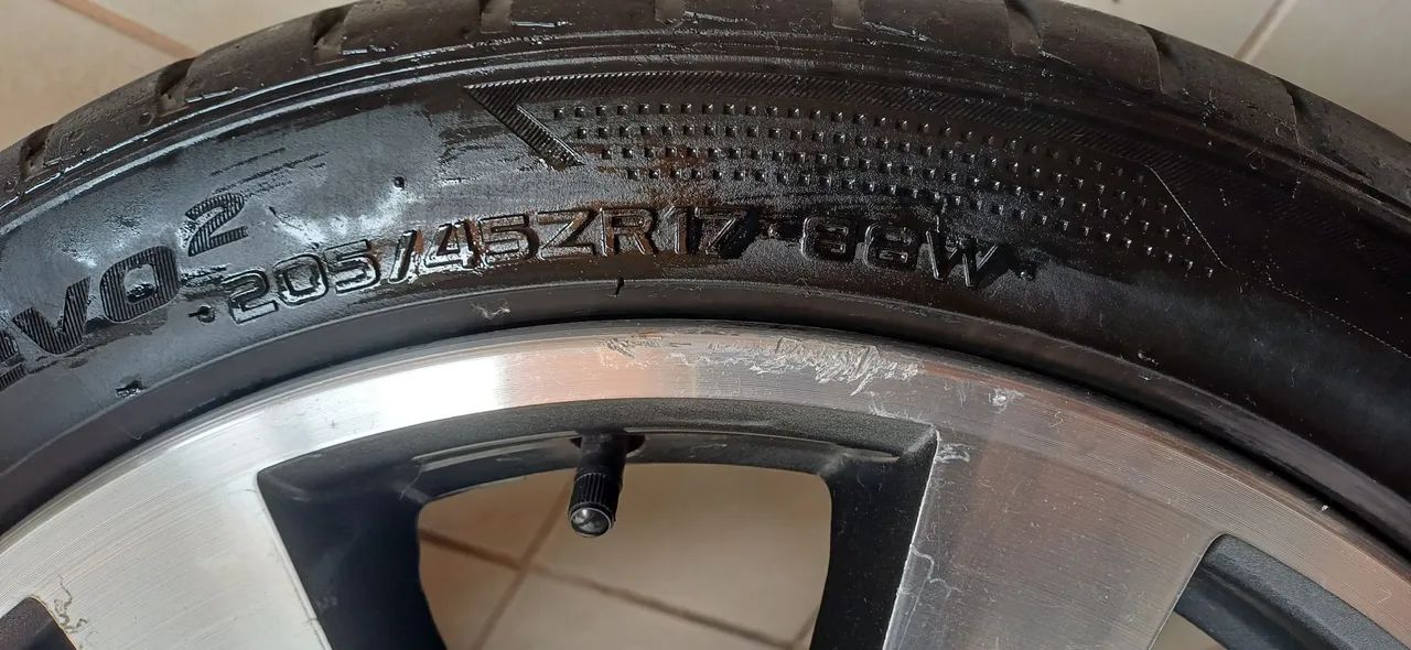 Rodas 17 com pneus - Foto 3