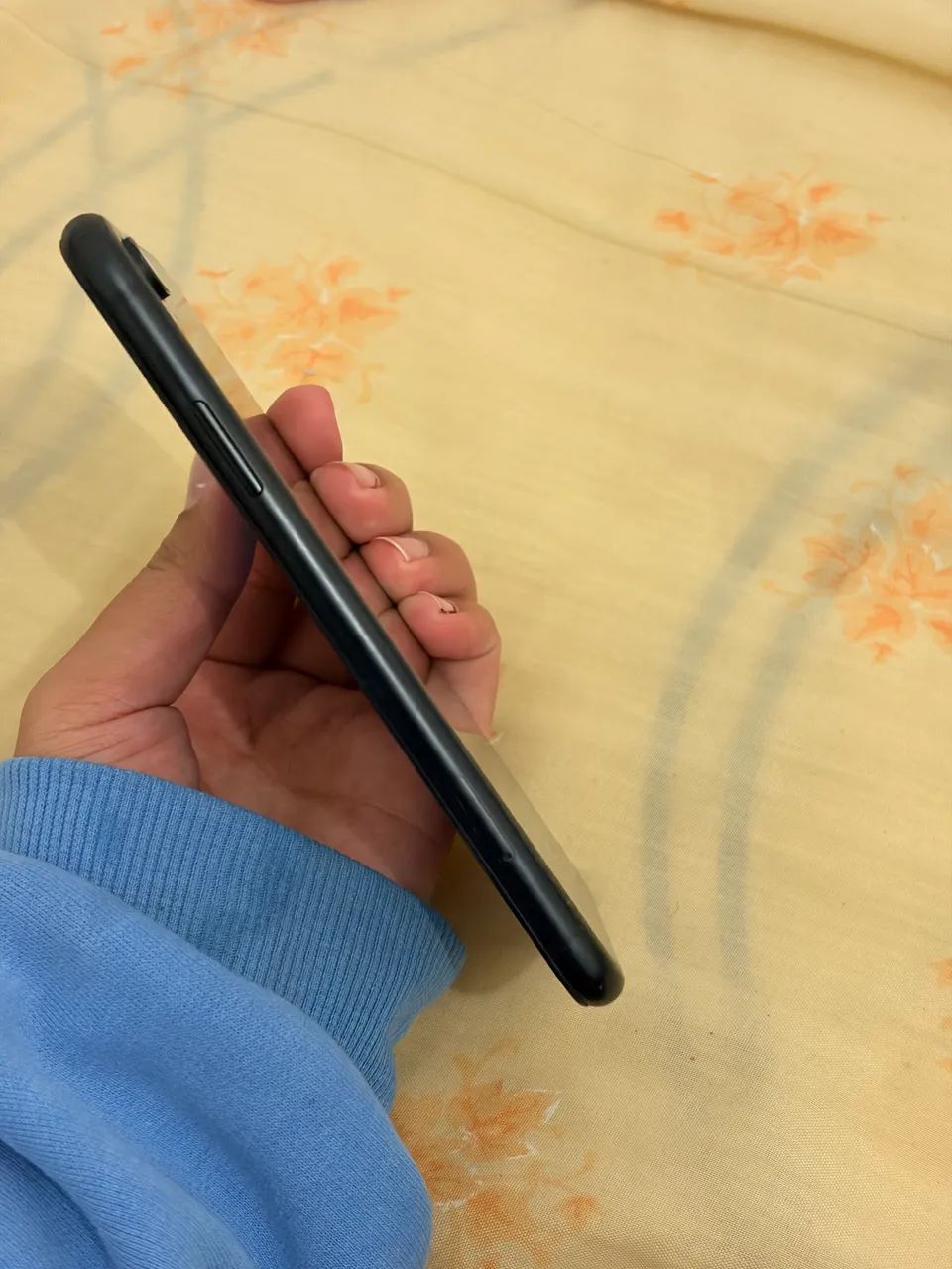 IPHONE XR PRETO - Foto 4