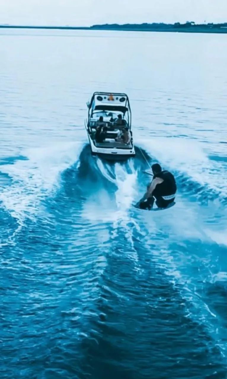lancha Esquimar 2003 wakeboard torre lastro - Foto 4