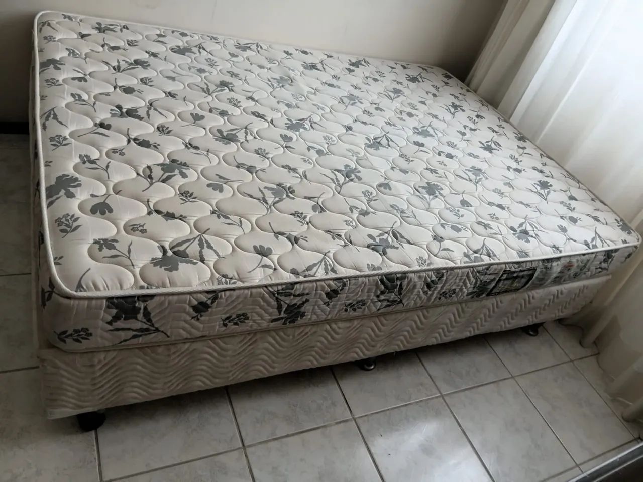 CAMA BOX COM COLCHÃO  - Foto 3