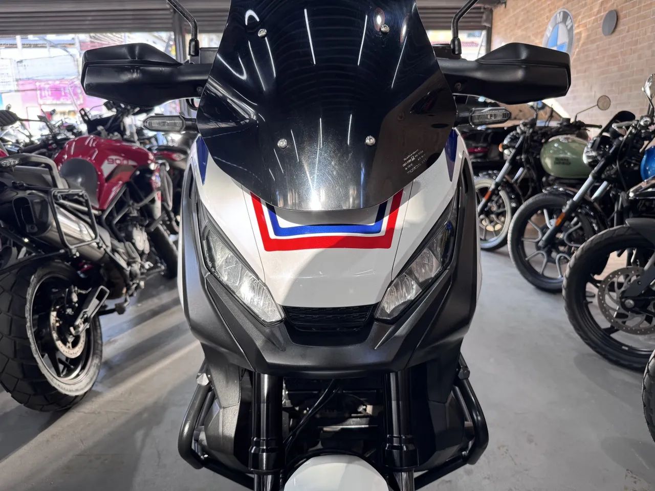 Honda X-adv 2018 - Foto 4