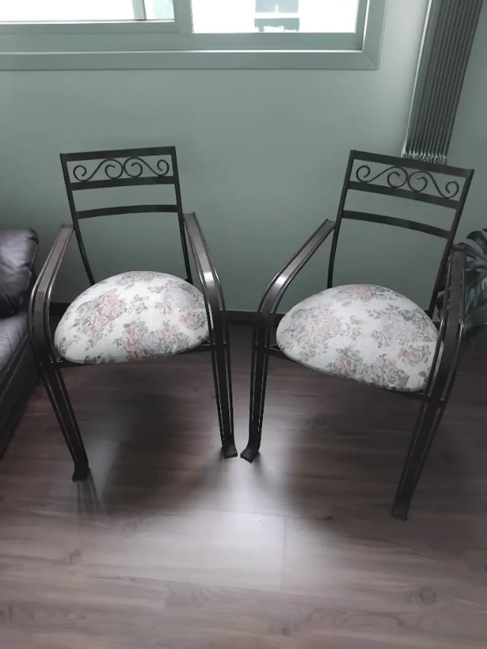 Cadeiras Metal com estampas O jogo