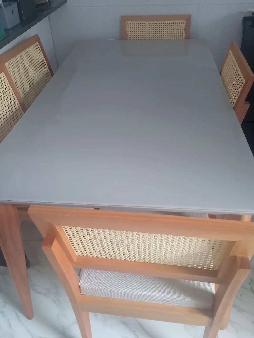 Mesa de madeira 6 lugares  - Foto 4