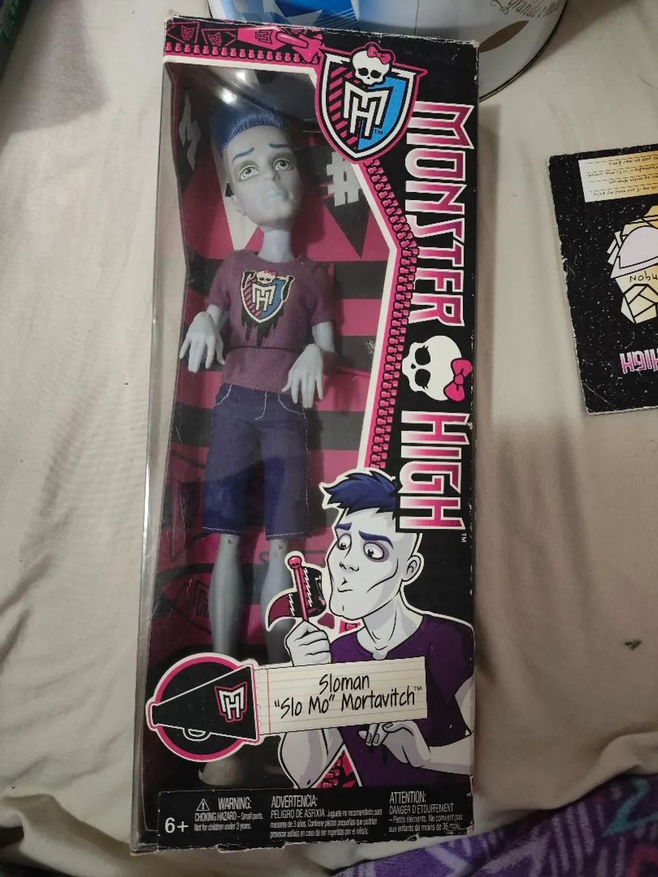 Monster high Slo moo na caixa