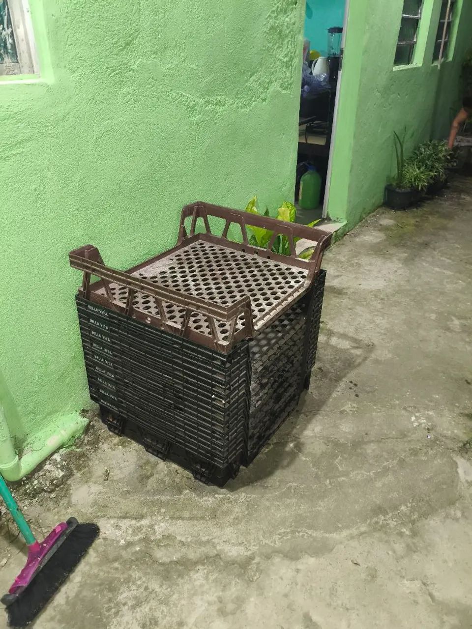 Caixa plástica vazada - Foto 4