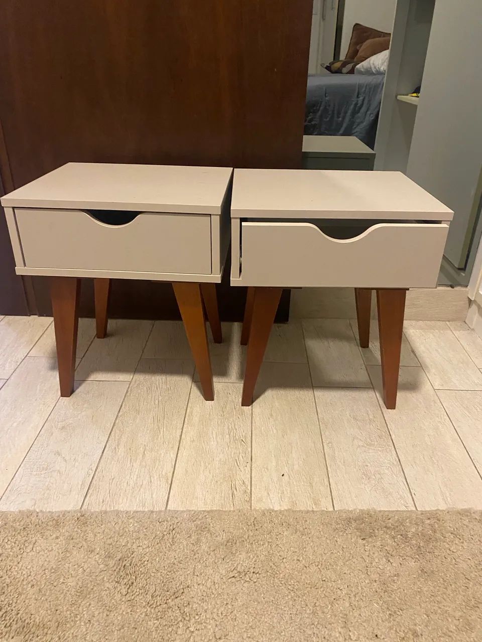 2 mesa cabeceira