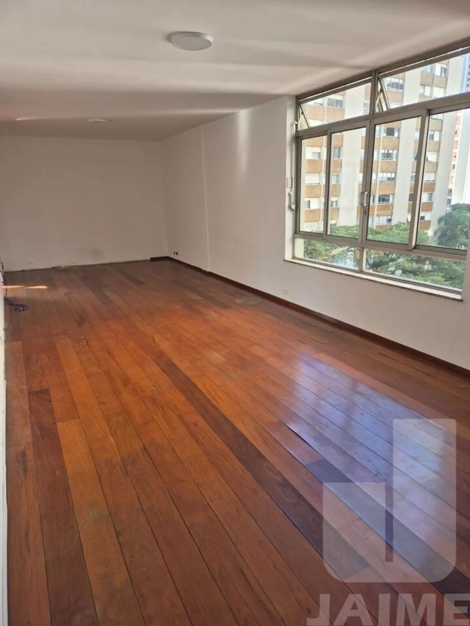Apartamento amplo e ensolarado em Higienópolis - Foto 2