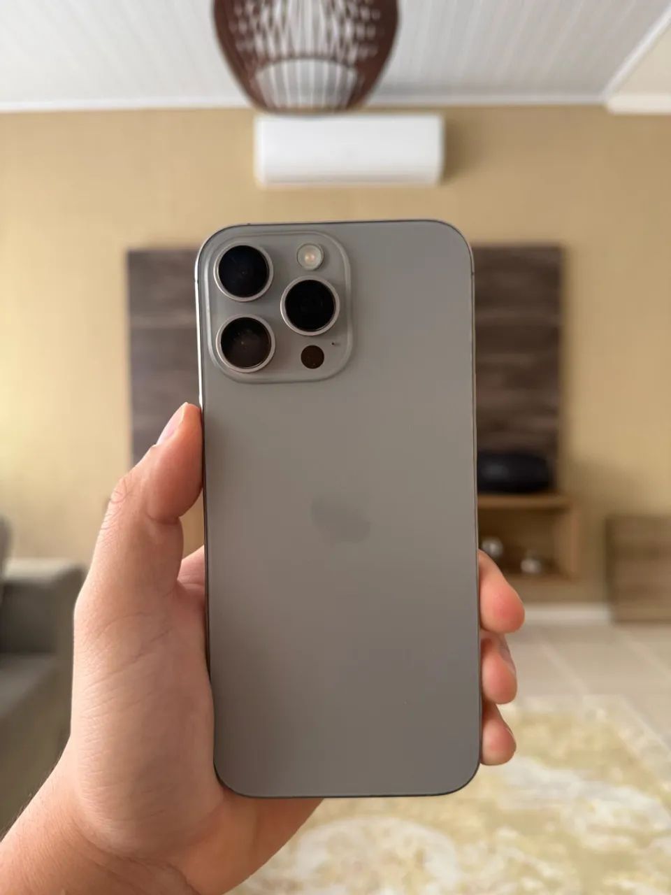 IPhone 16 Pro Max 256GB  - Foto 2