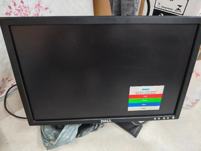 Monitor Dell LCD 127v VGA - Foto 2