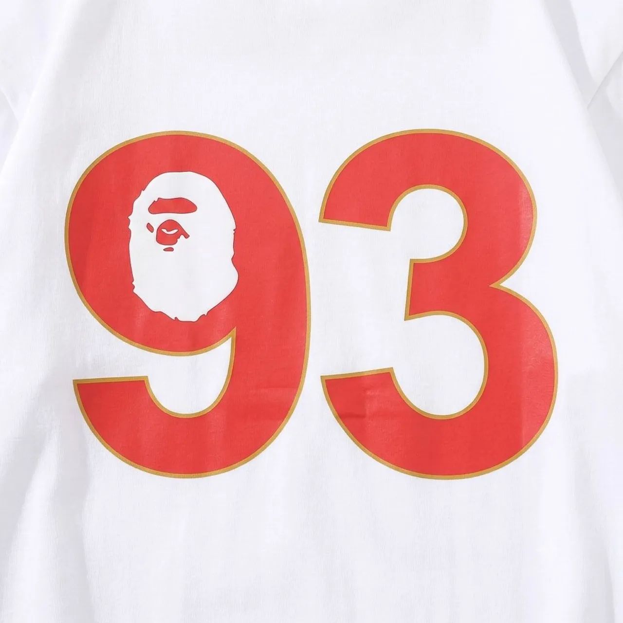 Camisa Bape 'ABC Camo 93 Bathing Ape Tee' M oversized  - Foto 4