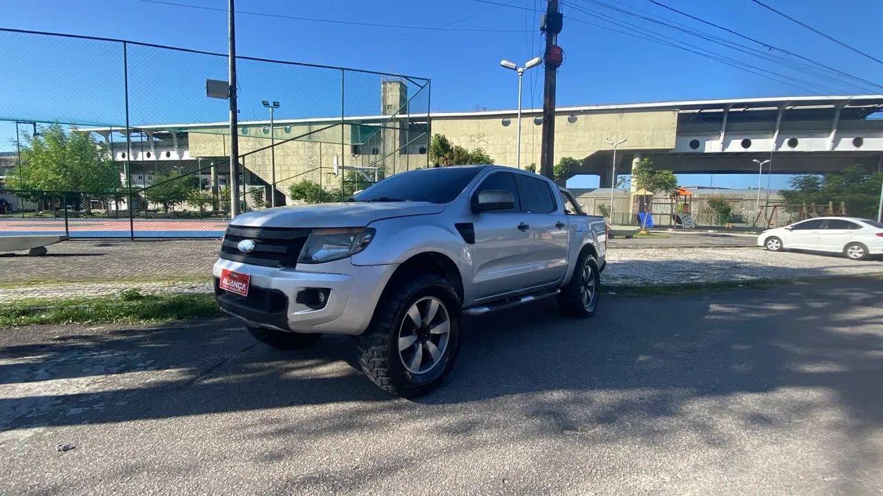 Ford Ranger XLS 2.5 16V 4X2 CD Flex 2013 - Foto 4