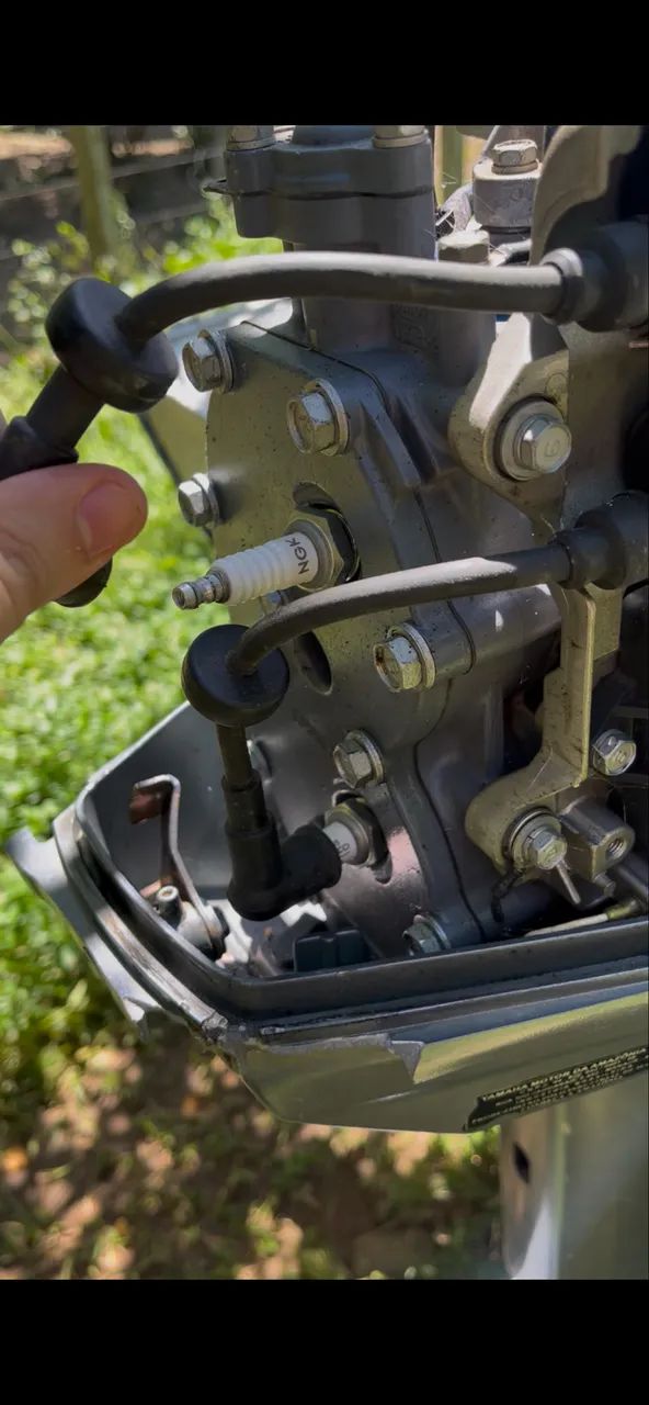Motor de popa 25 hp yamaha - NOTA FISCAL revisado 2 dono - Foto 3