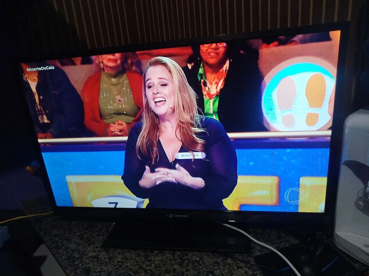 TV Buster 39 polegadas funcionando normalmente tudo ok não 
