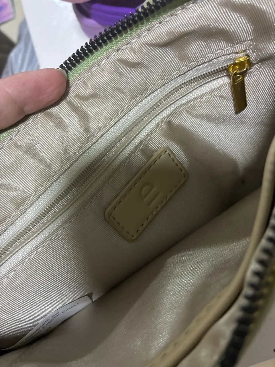 Vendo Bolsa Lê Postiche ! - Foto 4