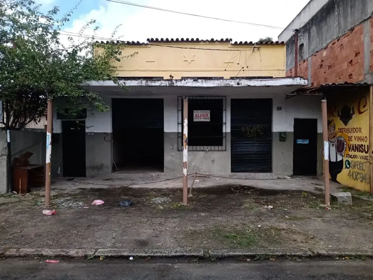 Loja 46m²  próximo Praça dos Abrolhos em Padre Miguel - Foto 2