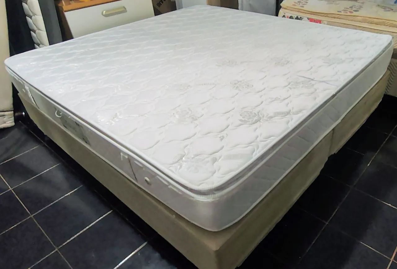 Cama box king colchão de espuma densidade 50