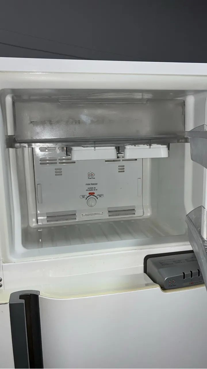 Geladeira Brastemp  - Foto 3