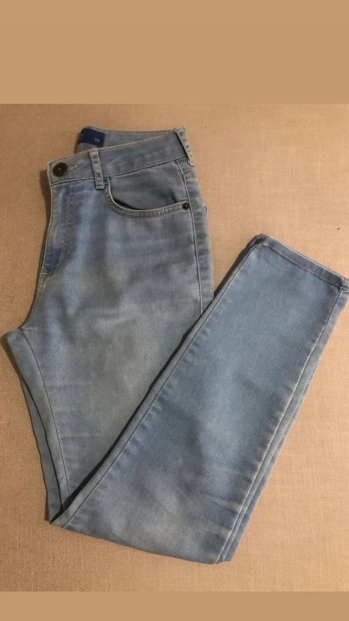 Calça jeans feminina 36 Cintura média 