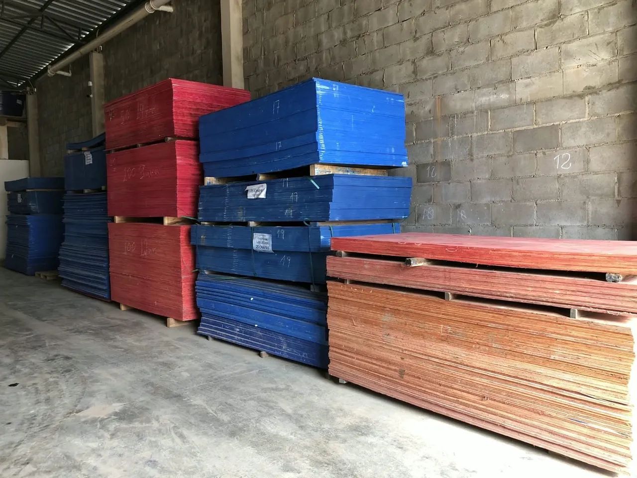 Compensado Plast e Maderite Resinado - Foto 2
