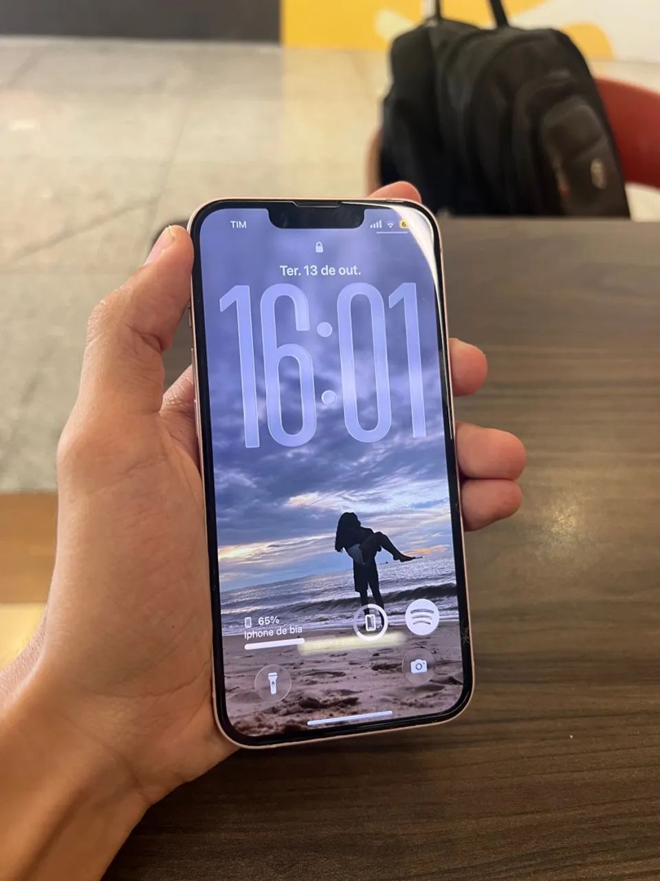 iPhone 13 128gb com caixa  - Foto 2