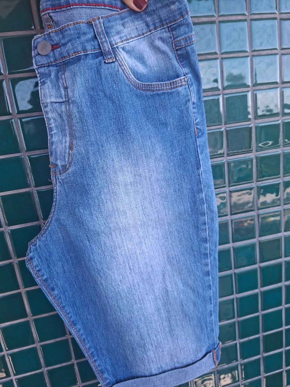 Bermuda Jeans tamanho 38 Semi Nova
