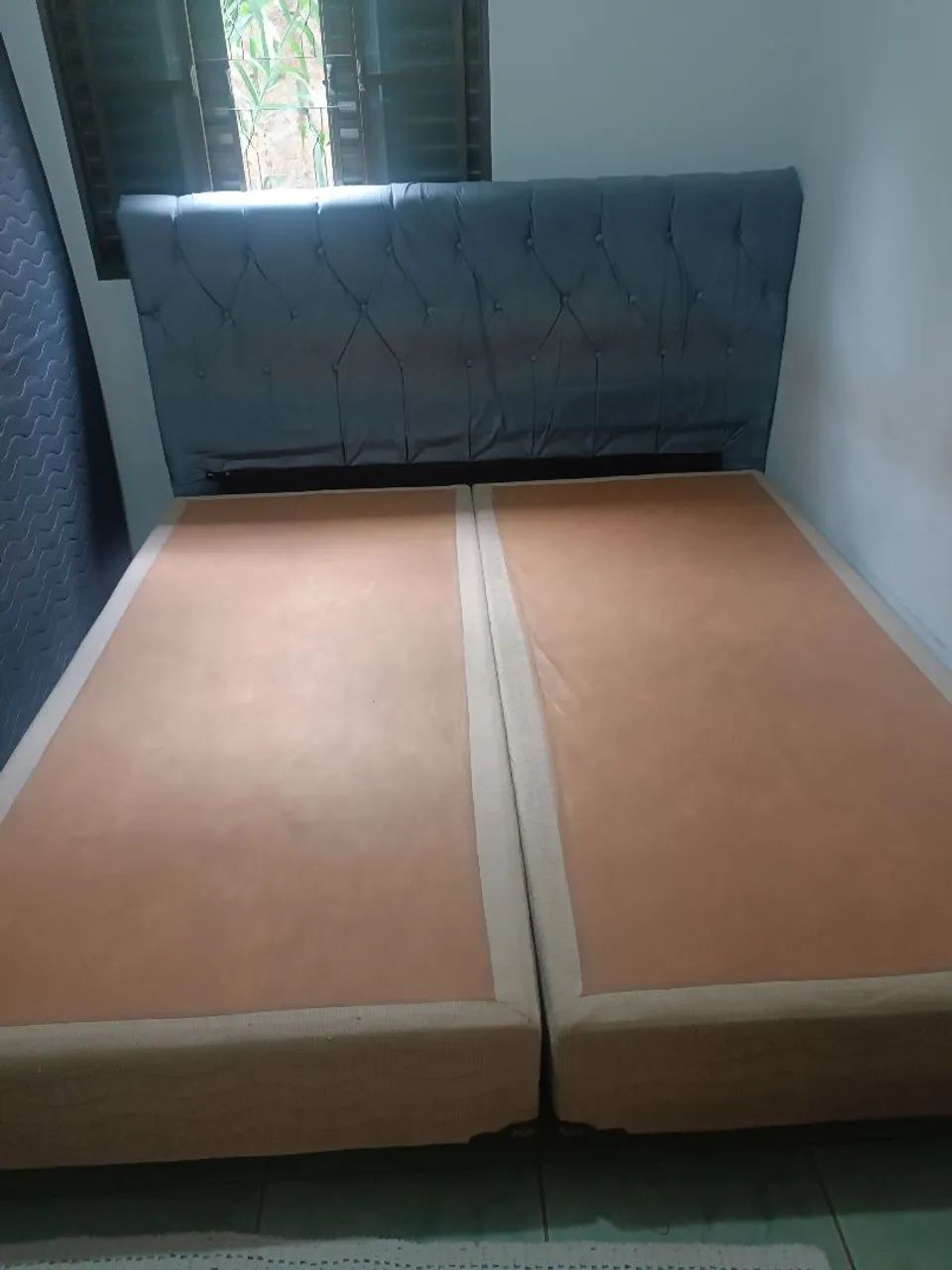 Vende _se box e cabeceira tamanho king size 