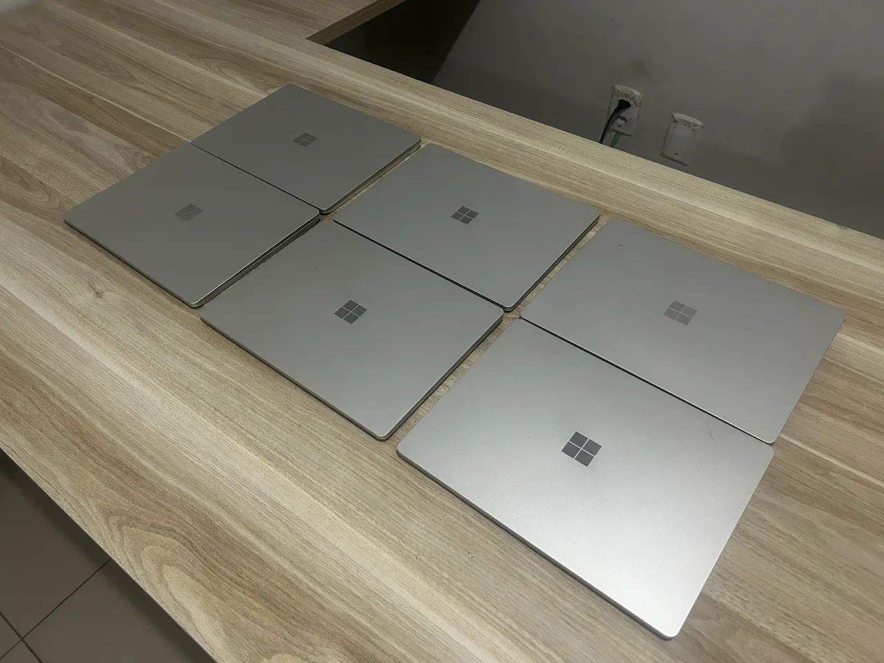 Lote Notebook Surface GO i5 10ª 8GB 128GB Touchscreen - Foto 4