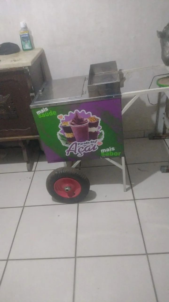 Carrinho de açaí 