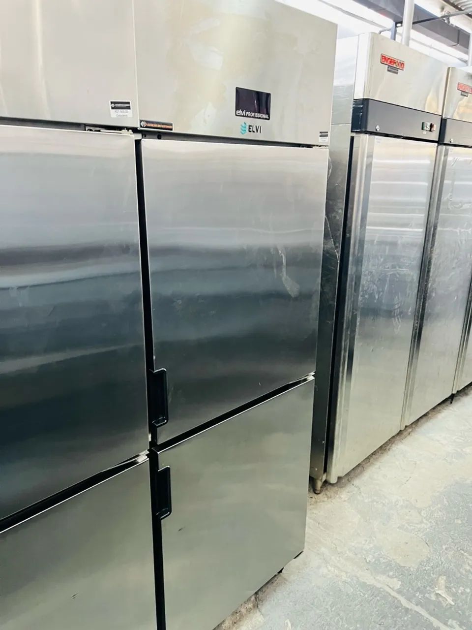 Freezer Elvi vertical Inox 02 portas  - Foto 2