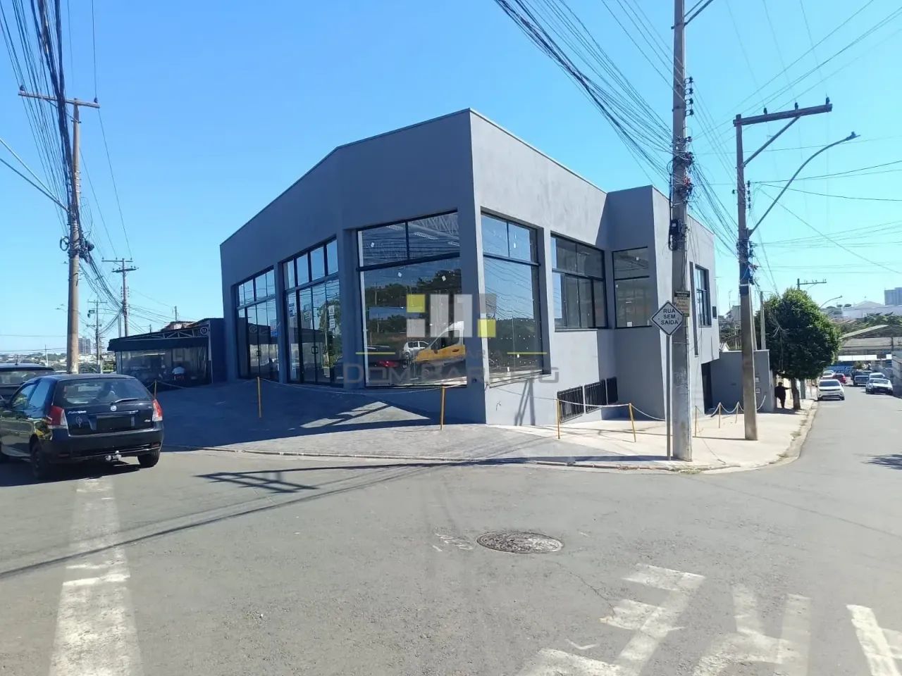 Salão para locação com 700m² na Avenida da Amizade, Sumaré, SP