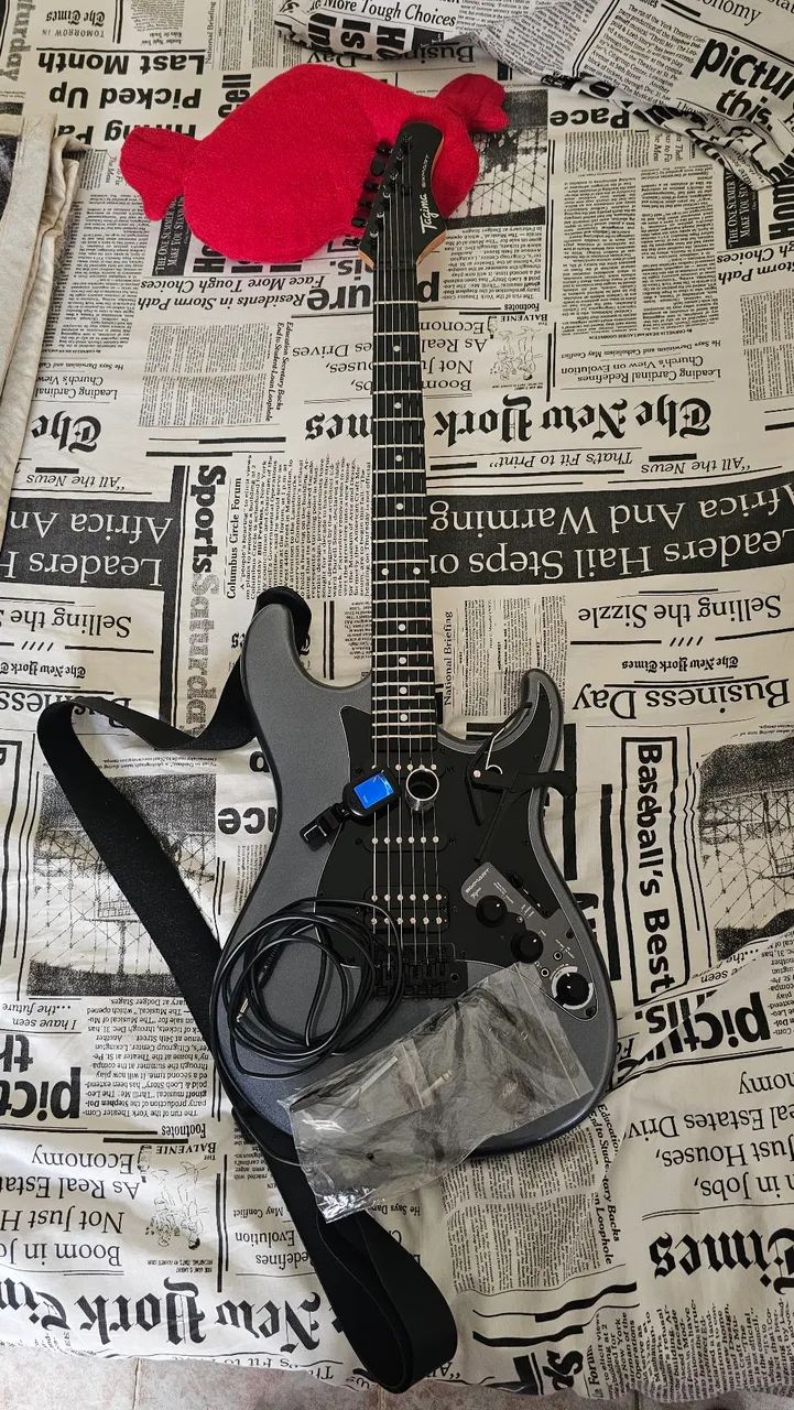 Guitarra Tagima Sixmart C/ acessórios - Foto 2