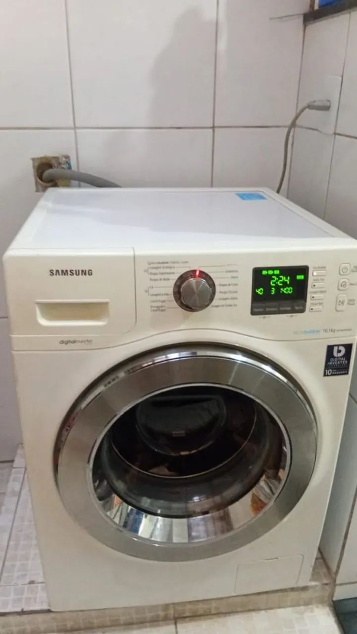 Máquina de lavar roupa 