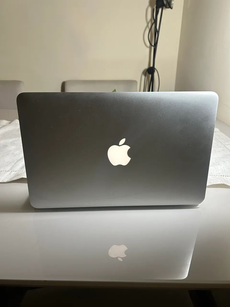 MacBook Air 11インチ (2013年モデル) 128GB/4GB MacBook Air 11? 2013 | i5 | 4GB | 128GB | Impecável - Notebooks