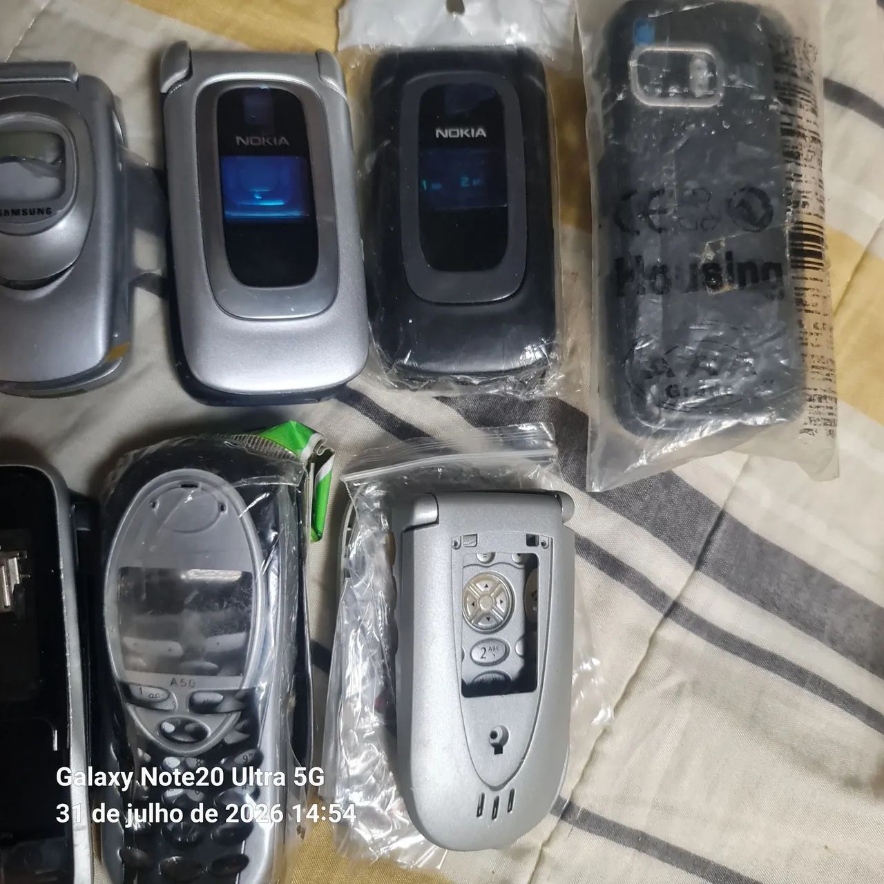 Carcaças de celulares antigos  - Foto 2