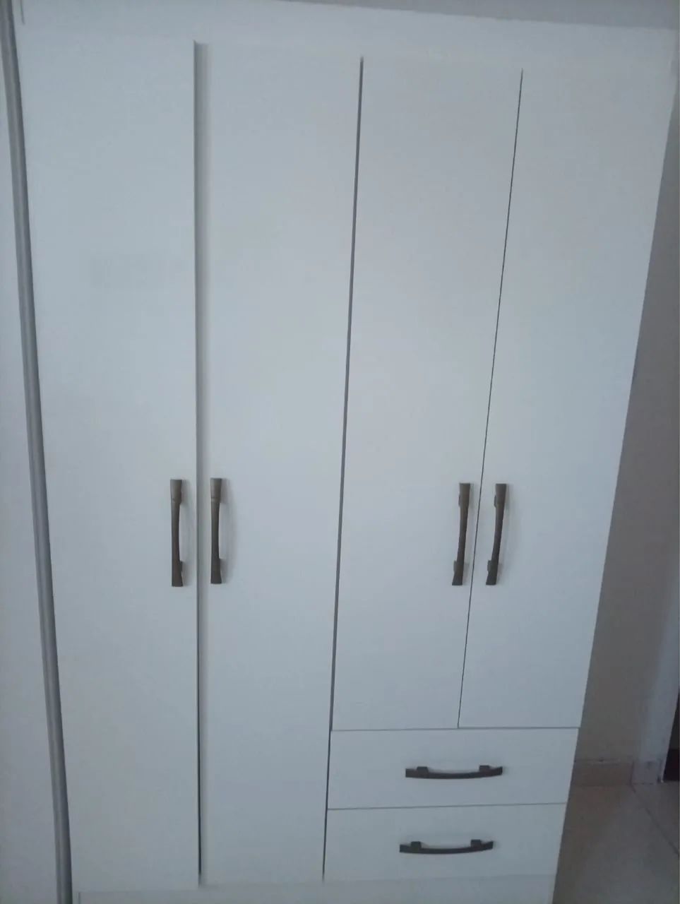 Guarda roupa solteiro 