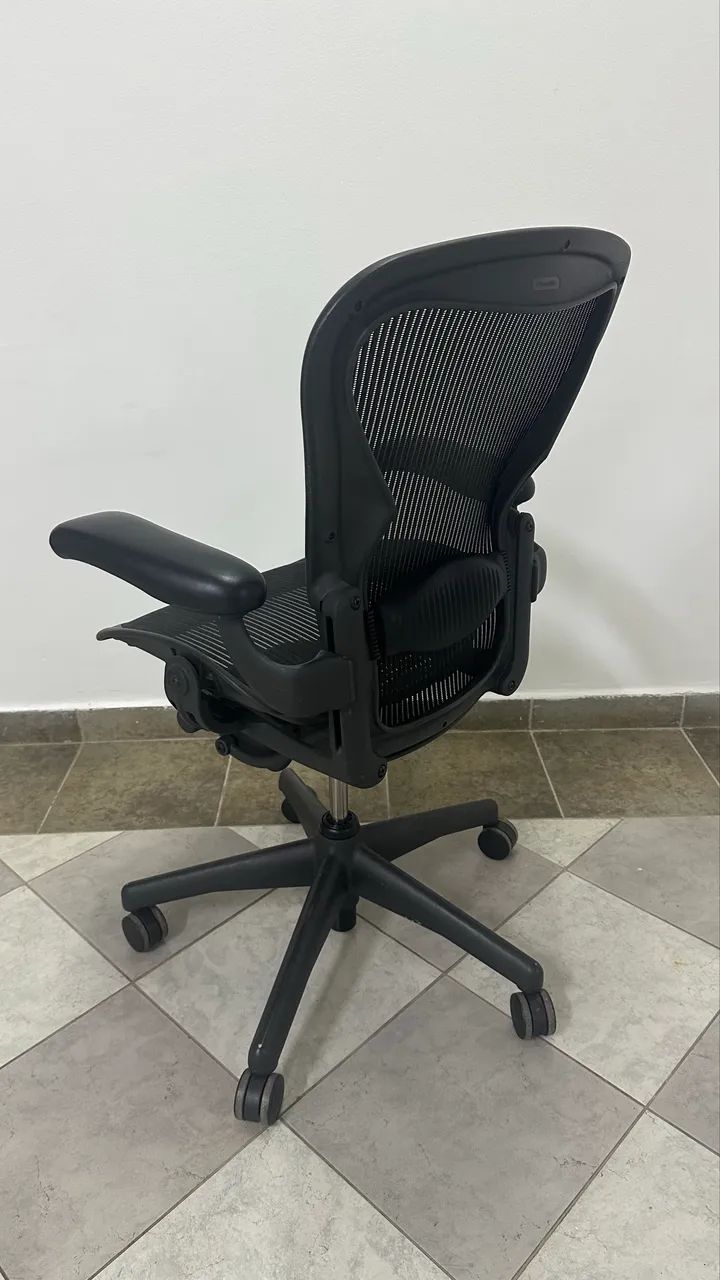 CADEIRA HERMAN MILLER AERON CHAIR - Foto 4