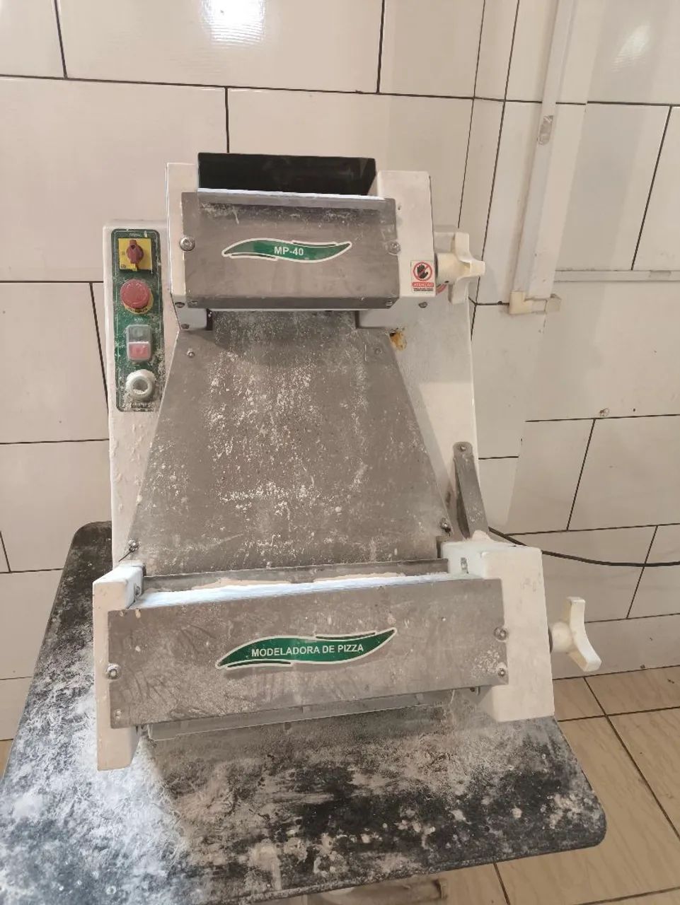 Abridora de pizzas até 45cm