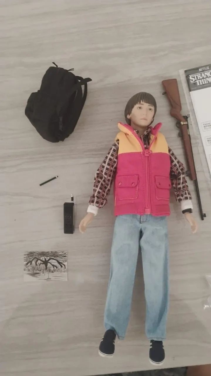 Boneco Stranger things threezero Will Byers 1/665745819967491123